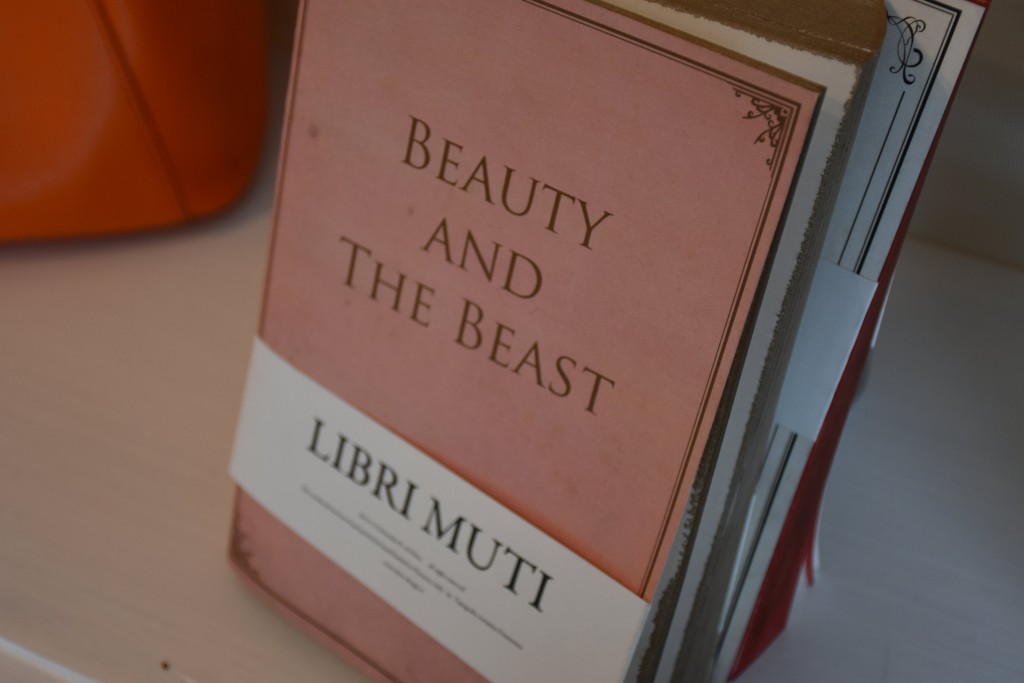 Libri Muti, which translates to "Mute Books" in Italian, are inspired by forbidden books of the revolutionary period in the history. They reinterpret classical titles, mixing traditional printing and binding technique together with a fresh spirit, added by the hand-colored edges.