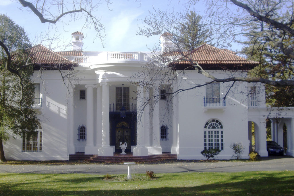 Walker's home, Villa Lewaro