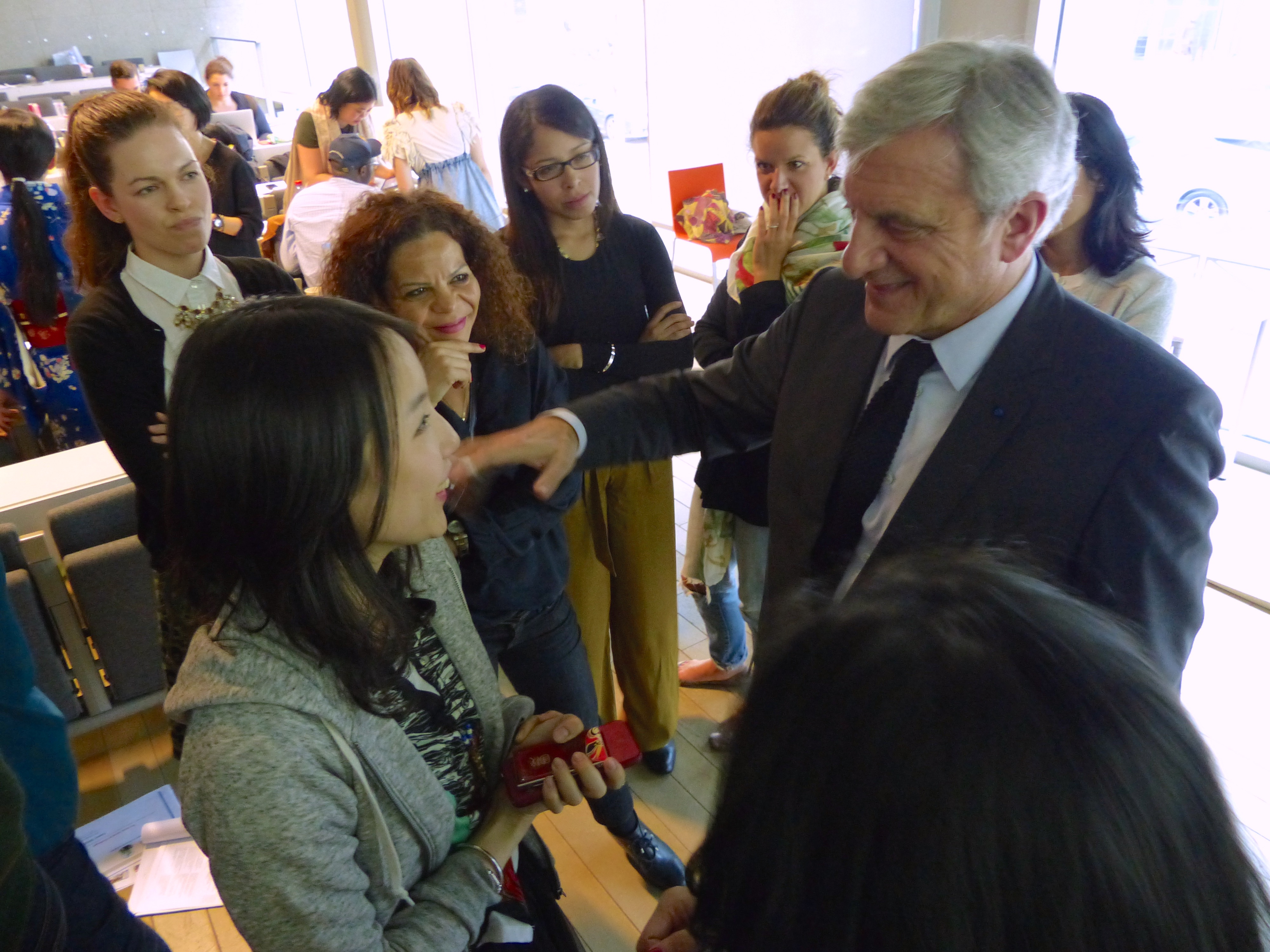 Sydney Toledano, Chief Executive of Christian Dior, meeting with GFM students at the Paris Seminar