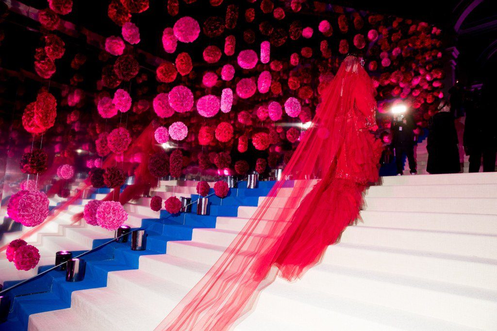 Katy Perry entering the Met Gala 2017